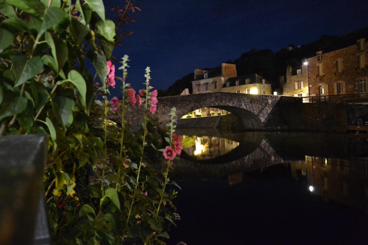 Le Poisson Ivre Bed & Breakfast Dinan Eksteriør bilde