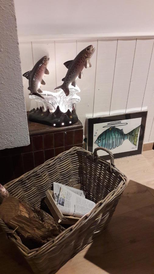 Le Poisson Ivre Bed & Breakfast Dinan Eksteriør bilde