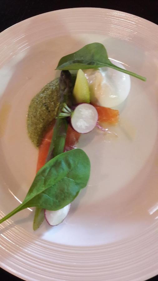Le Poisson Ivre Bed & Breakfast Dinan Eksteriør bilde